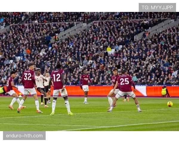 加克波展现卓越球场视野，助攻能力成焦点