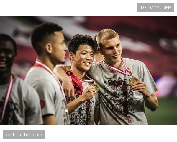 列日队新星闪耀,青春力量助推球队竞争力跃升 列日队新星闪耀,青春力量助推球队竞争力跃升