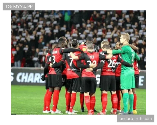 博阿中场组织 博阿中场组织