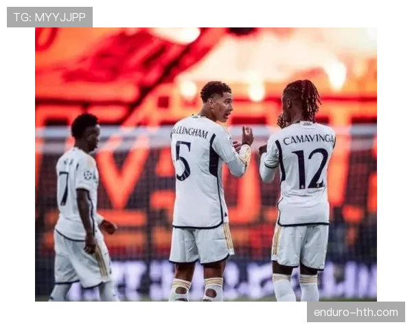 卡马文加 vs 楚阿梅尼：法国后腰战术角色与适配性差距在哪